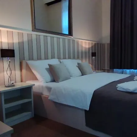 Vojvodina 3* Novi Sad